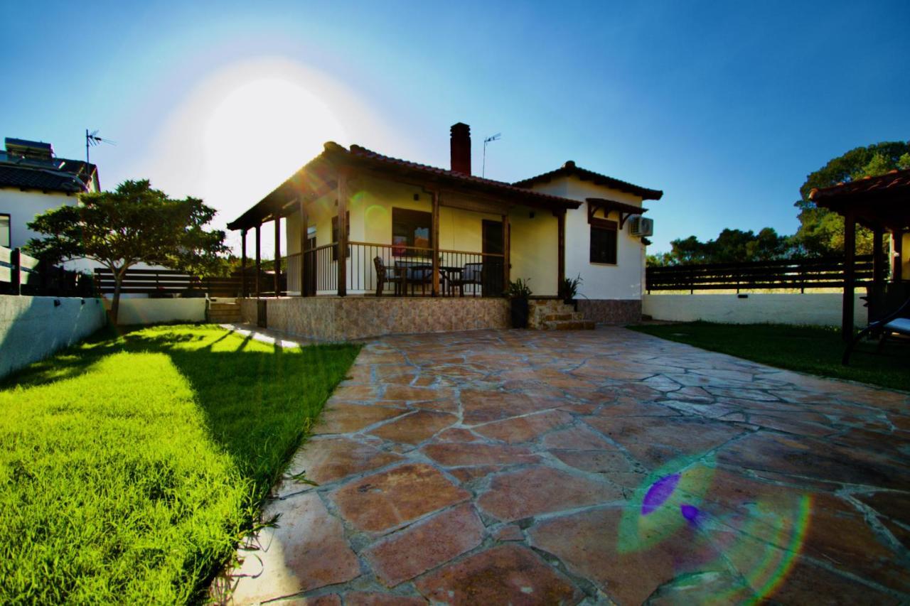 Enalio Beach House Nea Kallikrateia Экстерьер фото