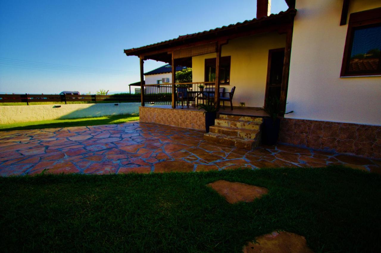 Enalio Beach House Nea Kallikrateia Экстерьер фото