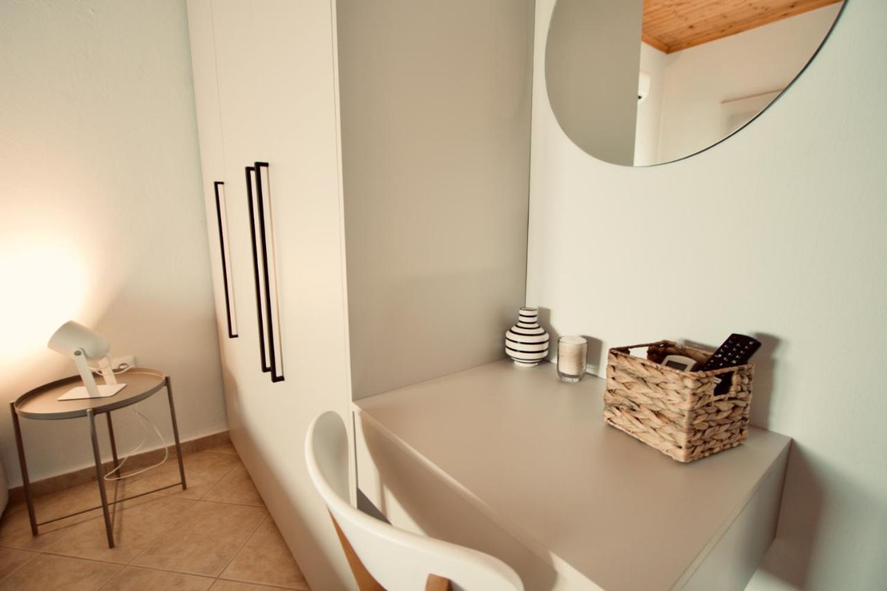 Enalio Beach House Nea Kallikrateia Экстерьер фото