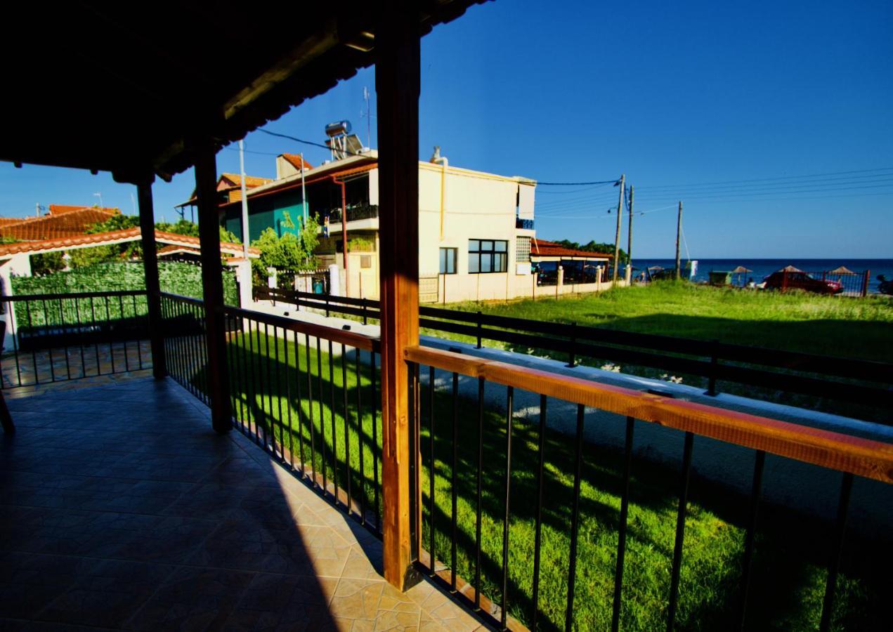 Enalio Beach House Nea Kallikrateia Экстерьер фото